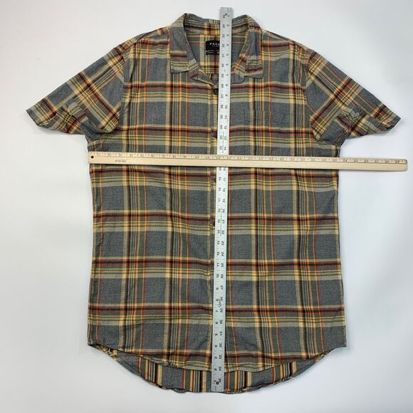Pacsun Shirt Mens XL Extra Large Longer Fit Gray Plaid Short Sleeve Dropcut Hem - Picture 5 of 10